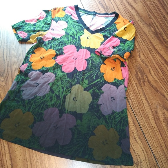 CONVERSE Andy Warhol Collection Floral V-Neck - Picture 6 of 8